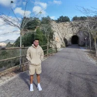 sand-32's Profile Pic