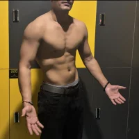 Hugeroots's Profile Pic