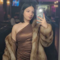 Alexxx_ln's Offline Chat Room