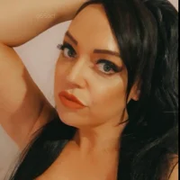 BustyFilthyCrystalx's Profile Pic