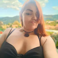 MayaLuna1 Adlı Modelin Avatarı