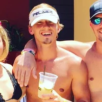 Ảnh đại diện của allcummingtogether