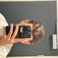 Фото профіля helloiamsimon