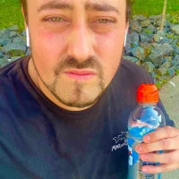 fabvalent's Profile Pic