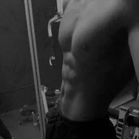 Zor12347 的个人资料图片