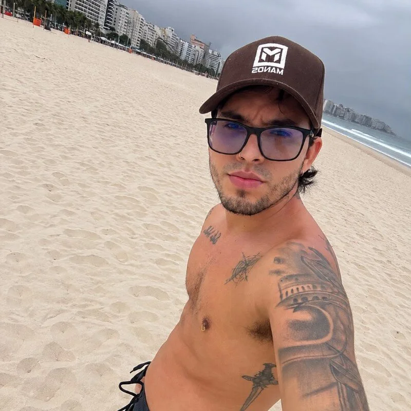 Mrbigcockdanicol10 profile photo