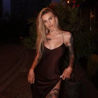 MaybeAiza's Avatar Pic