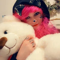 ToxxicRainbow's Profile Pic