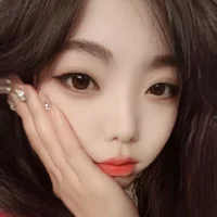 Forever000's Profile Pic