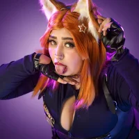 lussyevans24's Avatar Pic