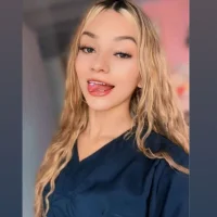 Arianaa_Rose