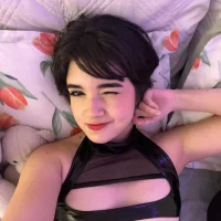 cute_eyesss webcam model