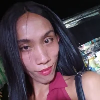 PeachyLuxe's Avatar Pic