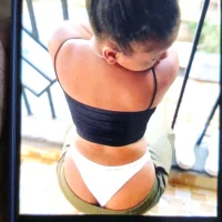Petite_Ebonies webcam
