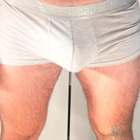 anonymousplease 的個人資料圖片