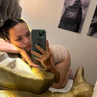 Slika avatara modela Lisa_sinclair