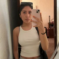 steamy-latina's Profile Pic
