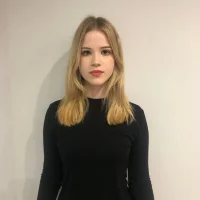 DollyDrye's Profile Pic