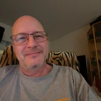 oldmenyoungergirls profilbillede