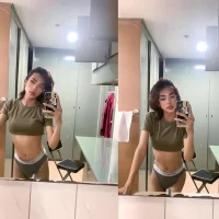 ursexy_kyang Adlı Modelin Avatarı