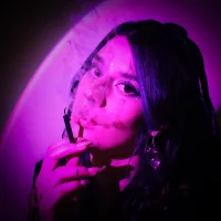 Violet-Queenのアバター写真