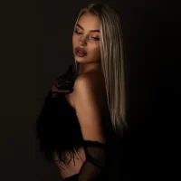 Victoria-Si's Profile Pic