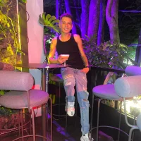 Latinhotxs profilbillede