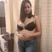 shubhialcoholic96のプロフィール写真