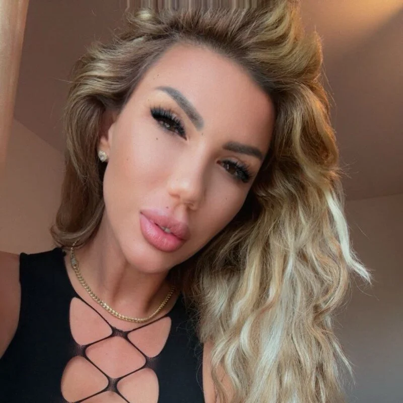 dominatrixx89