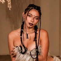 Vanessa_Toro