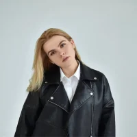 LimaniBurt's Profile Pic