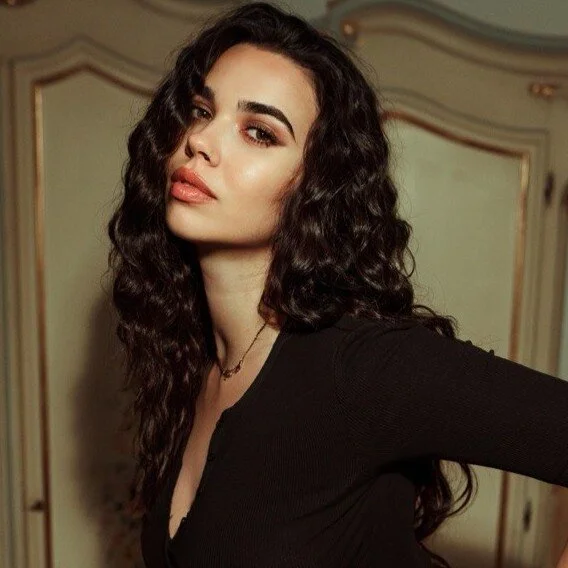 Yvelina profile photo