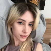 Gambar Profil SueMarshall