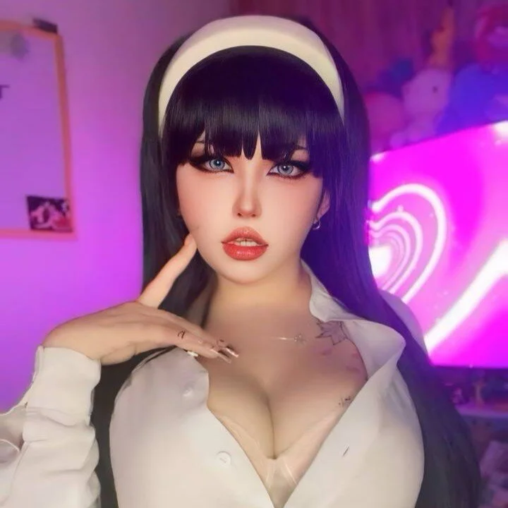 AlyssaRomanova profile photo