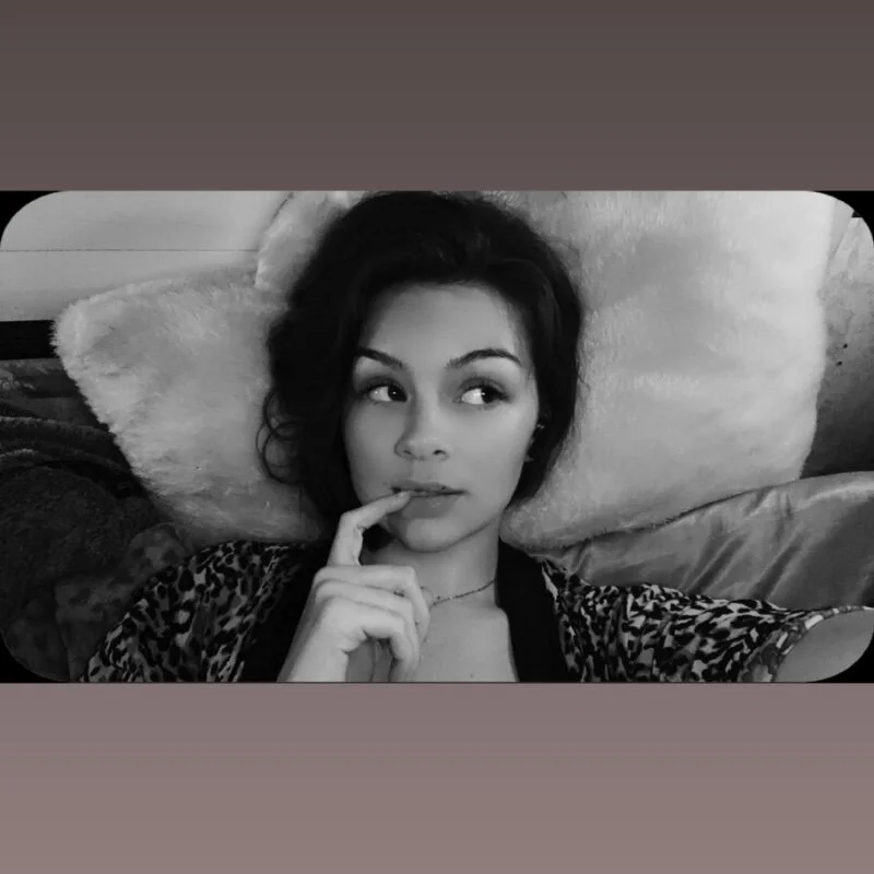 alylouwho