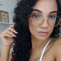 Sally_Diazz's Avatar Pic