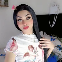 NathalialLooes' Avatar Pic