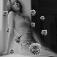 young_janee's Profile Pic