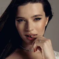 Nellie_Medina's Avatar Pic