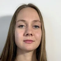 LynBisbee's Profile Pic