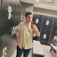 mickeypult's Profile Pic