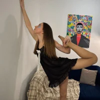 kirasummers' Avatar Pic