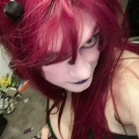 RachelRedSuccubus' Avatar Photo