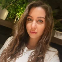 BellaSolar's Profile Pic