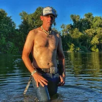 LittleRabbit661's Avatar Pic