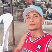thomy8's Profile Pic