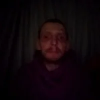 CrookedBunk3527 頭像圖片