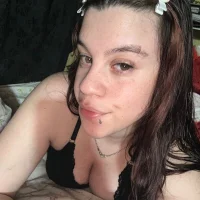 avrilh18's Profile Pic