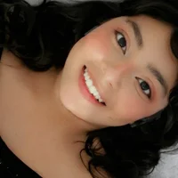 Evelymoon_ এর প্রোফাইল ছবি