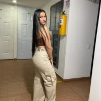 LINAPERHER's Profile Pic